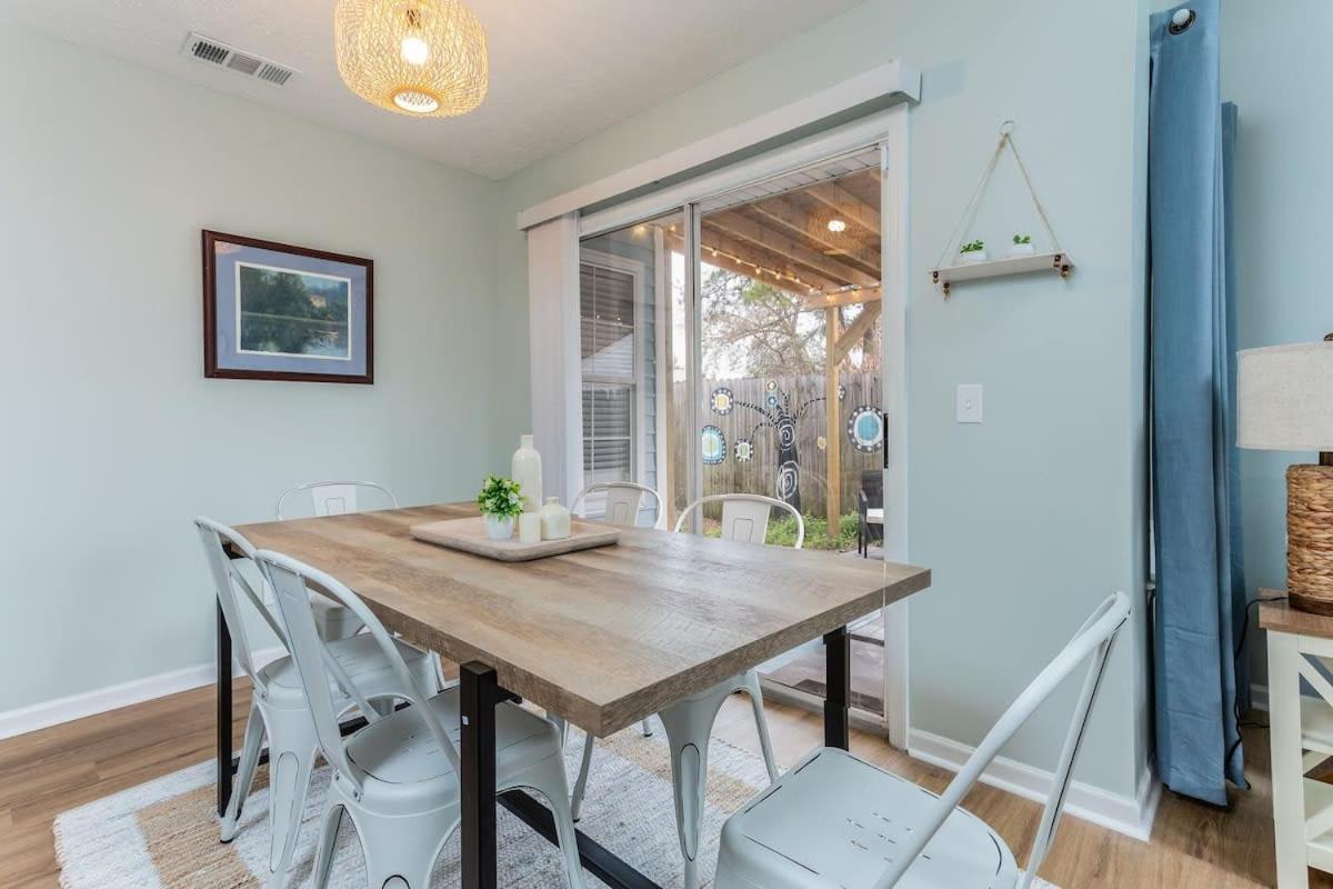 Vet Owned Retreat Pet Friendly