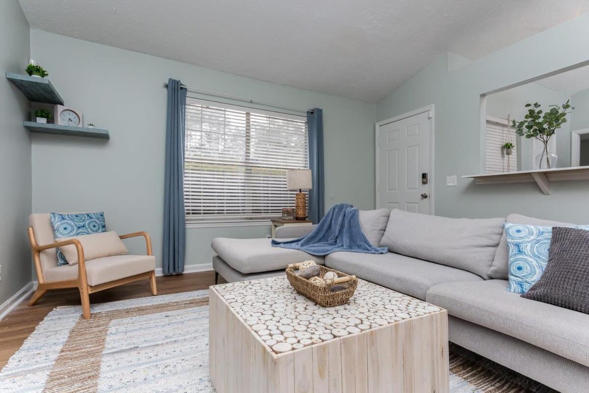 Vet Owned Retreat Pet Friendly Holiday home *