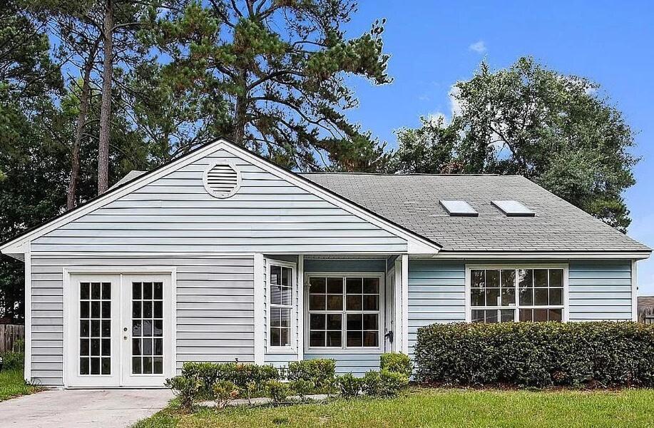 Vet Owned Retreat Pet Friendly Savannah