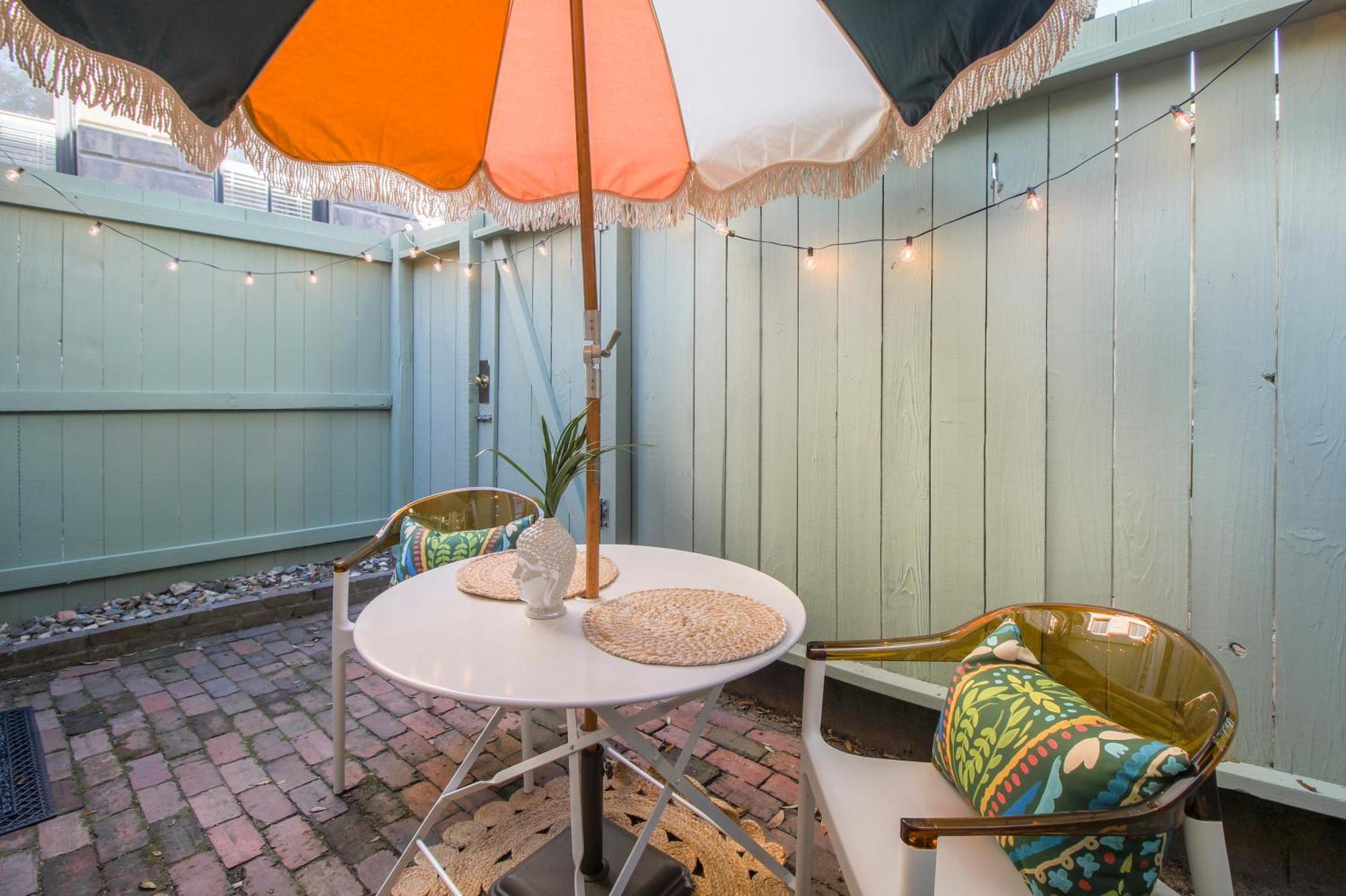 Private Patio Retreat In Charming Downtown * Savannah
