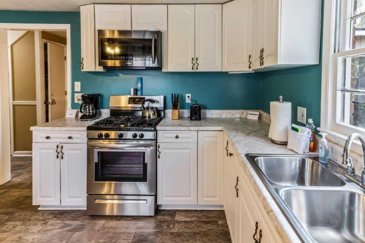 Holiday home Family-friendly W Ping Pong- Relax & Play Retreat Savannah