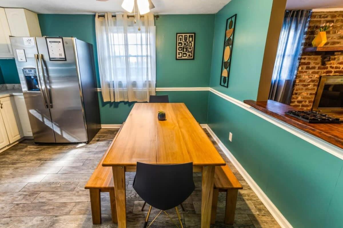 Family-friendly W Ping Pong- Relax & Play Retreat Holiday home *