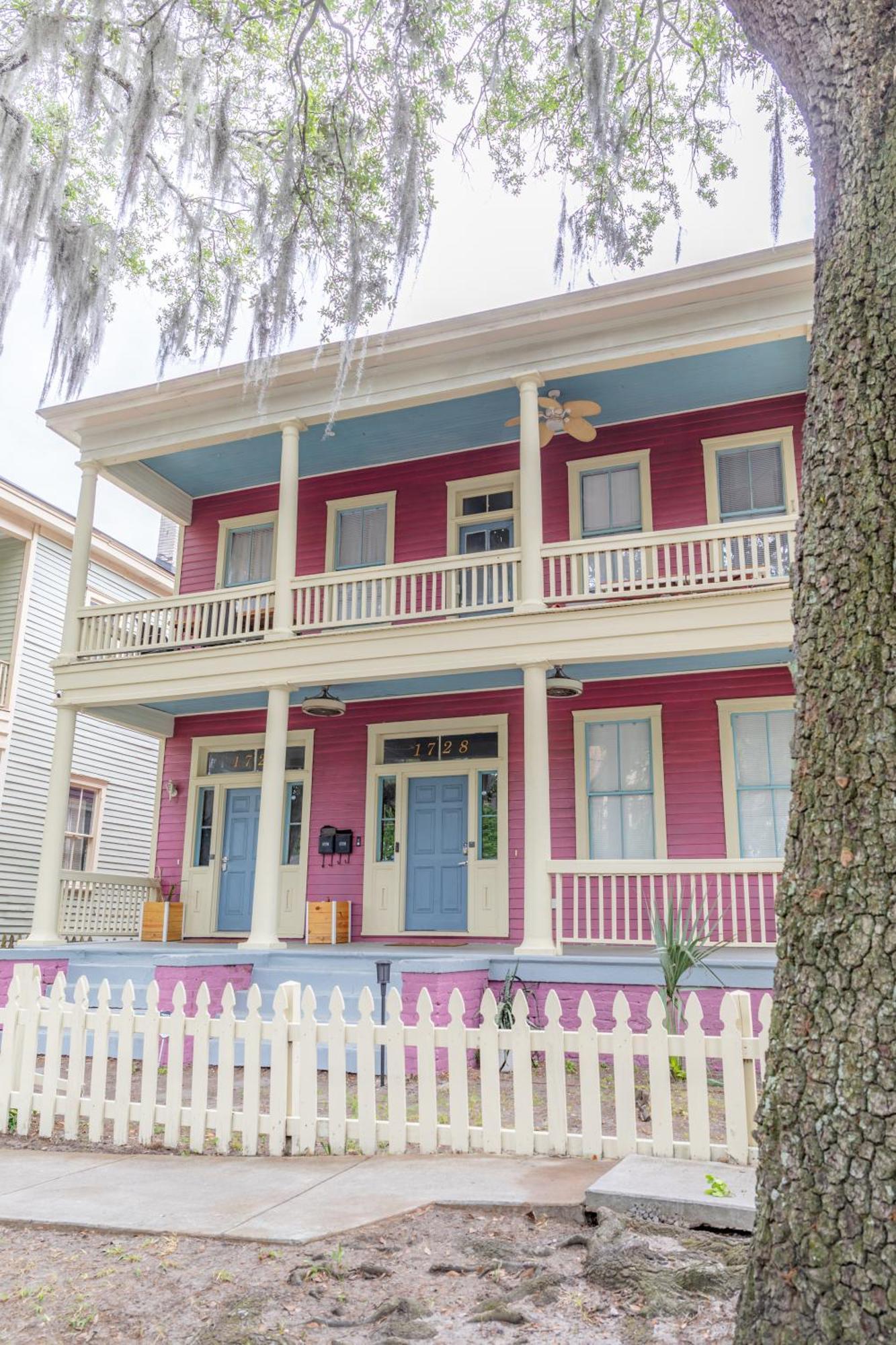 Charming In The Heart Of 2