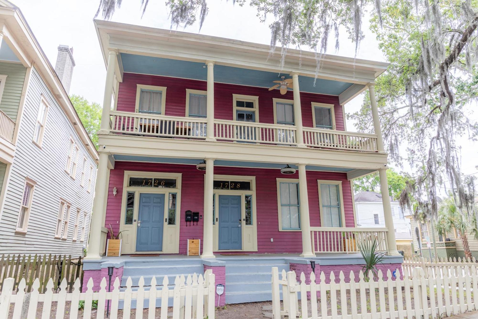 Apartment Charming In The Heart Of 2