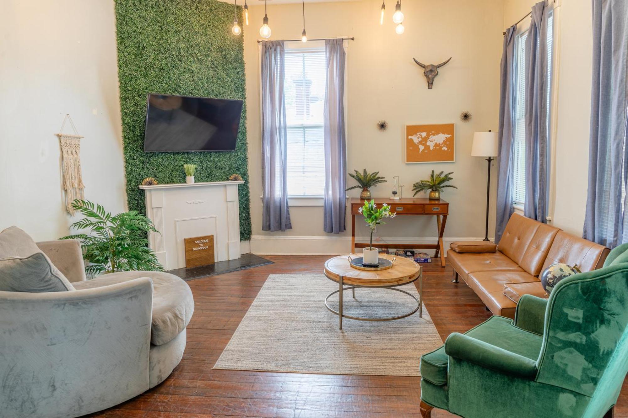 Apartment Charming In The Heart Of *