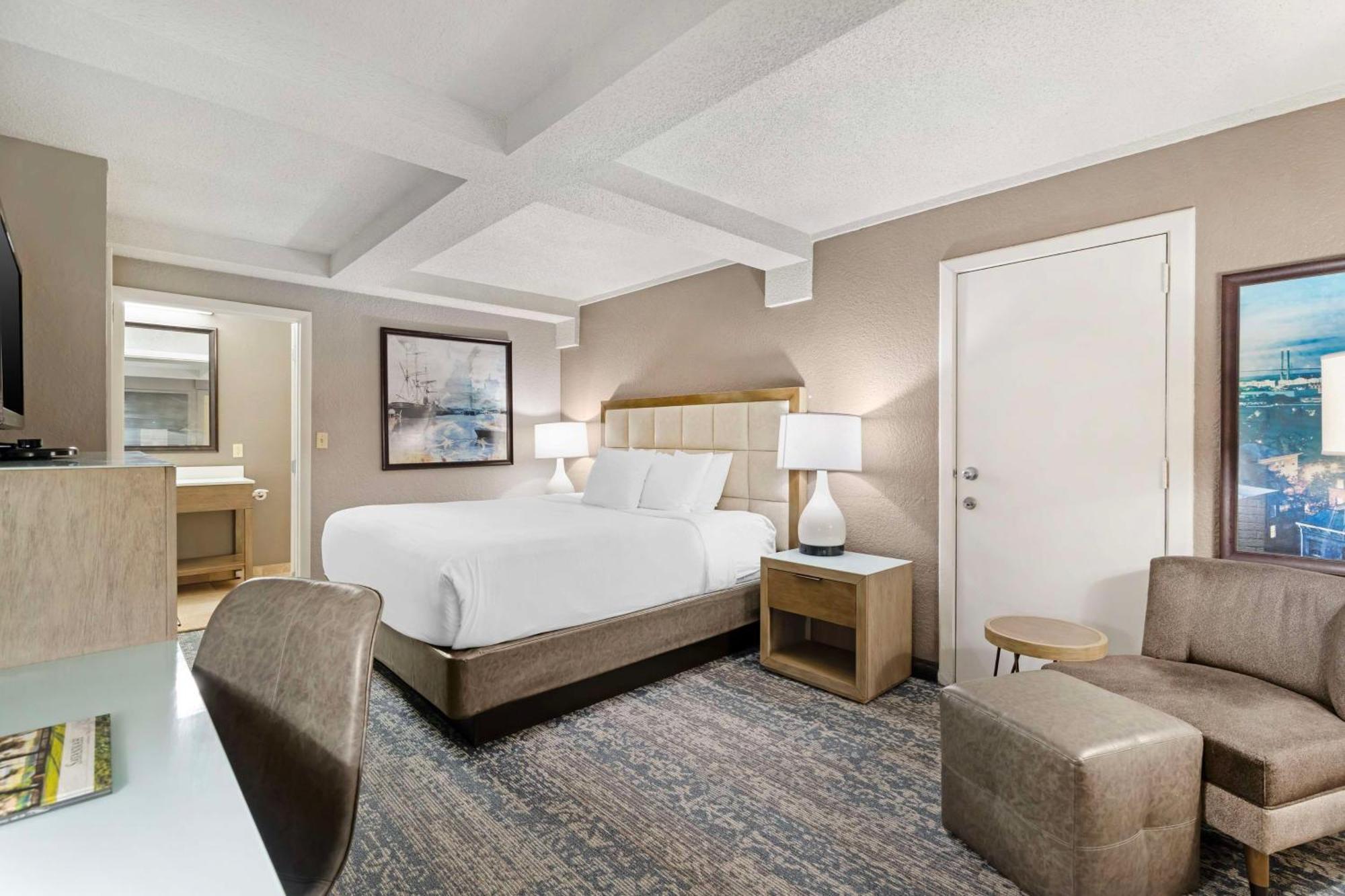 Western Historic District Hotel 3*