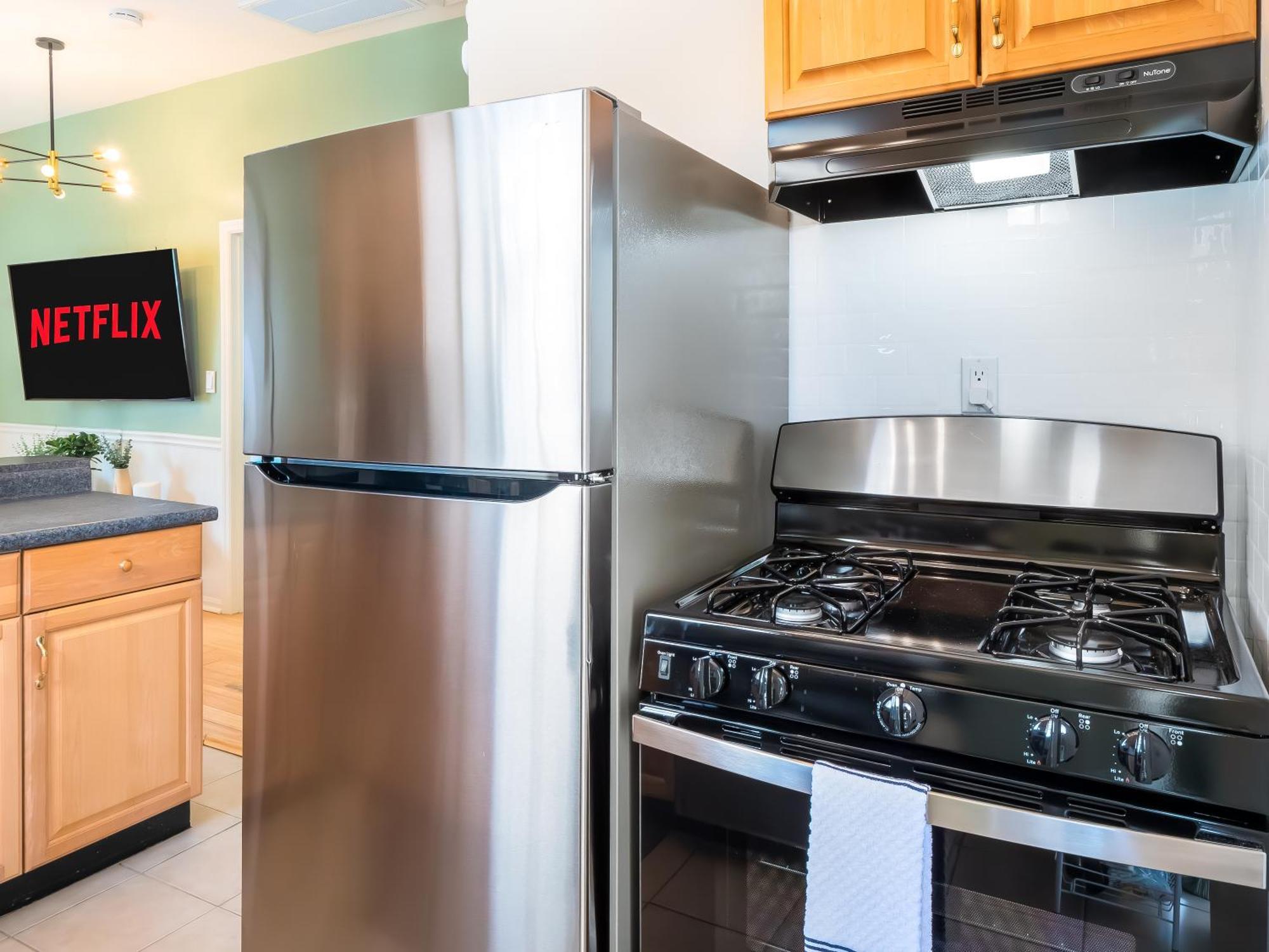 Villa Traveler's Dream - Free Parking Near Forsyth Park *