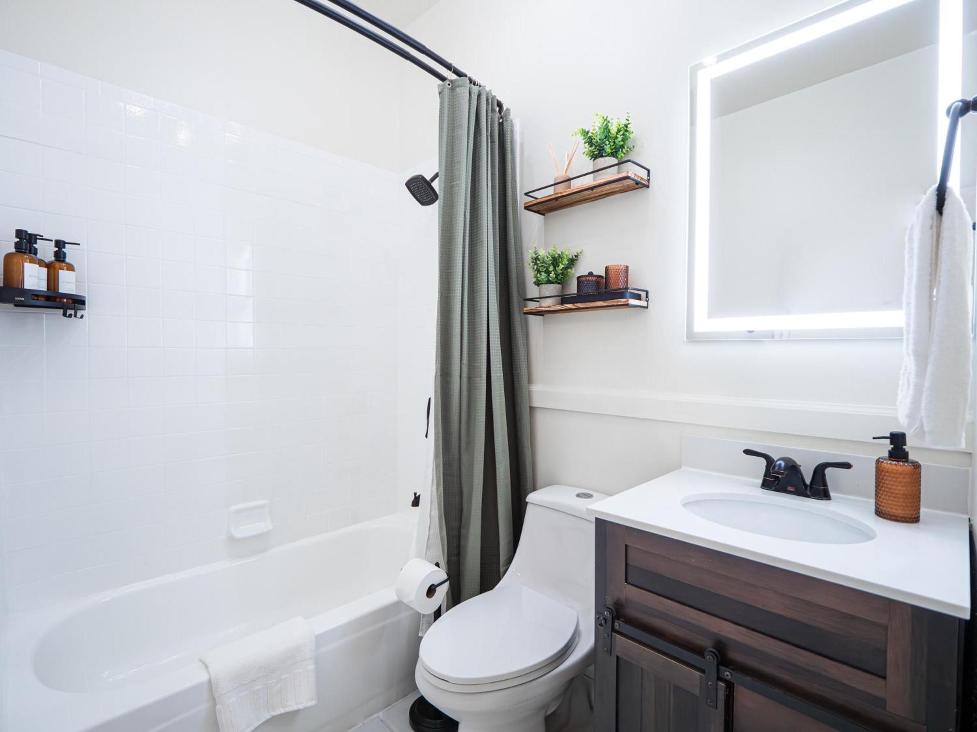 Villa Traveler's Dream - Free Parking Near Forsyth Park Savannah