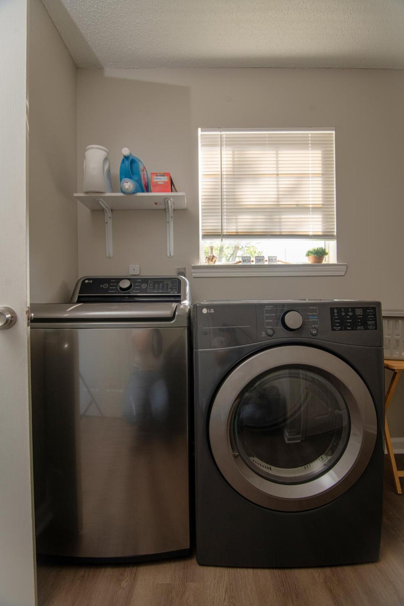 Lakefront Retreat Near Tybee With King Bed And Free Parking * Savannah
