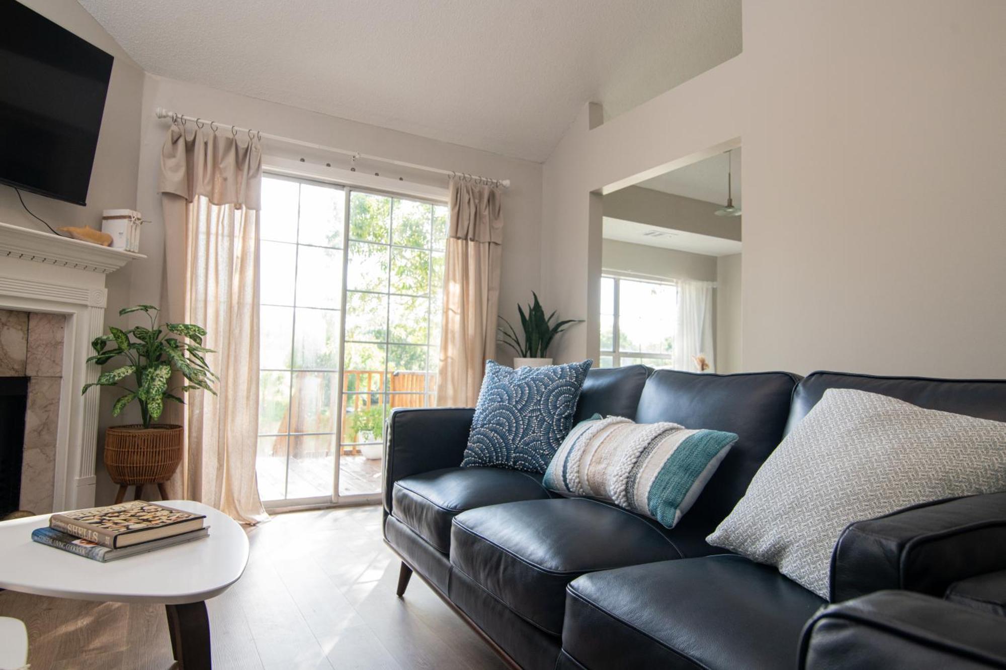 Holiday home Lakefront Retreat Near Tybee With King Bed And Free Parking *