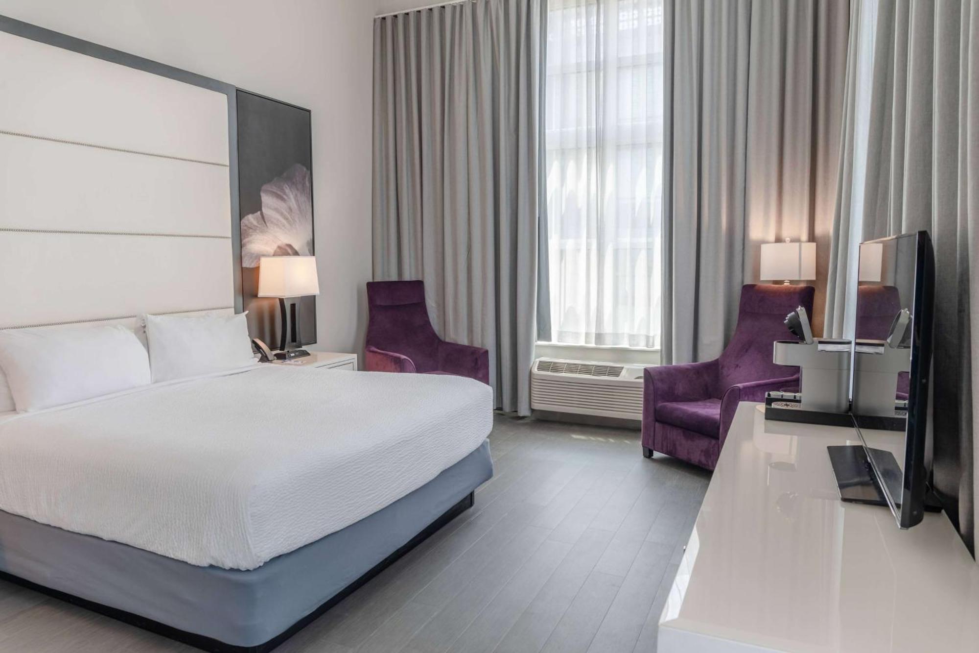 Hotel Tryp By Wyndham