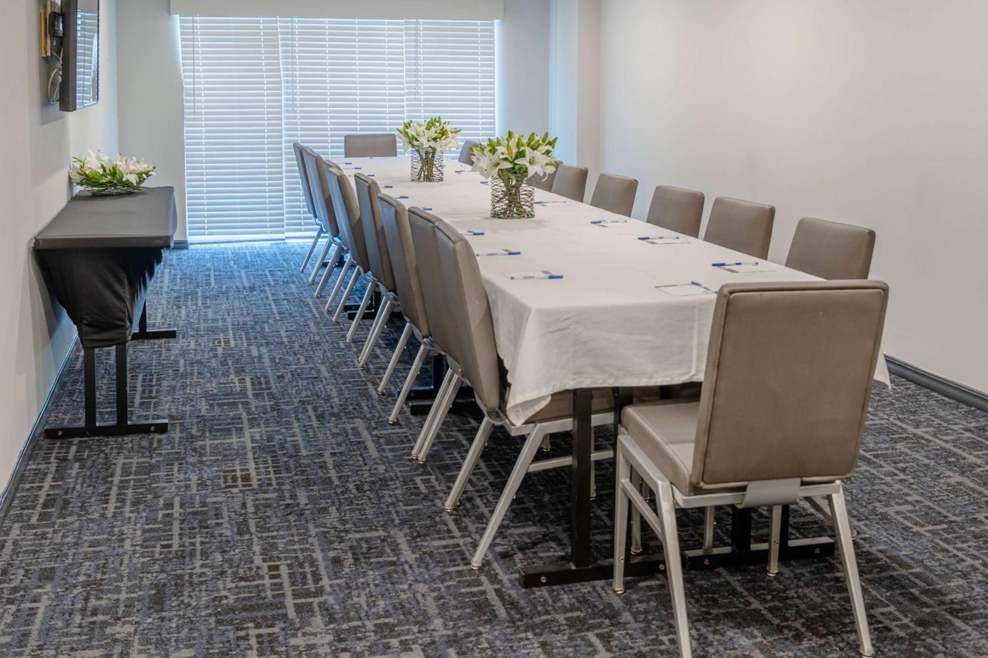 Tryp By Wyndham Hotel 4*