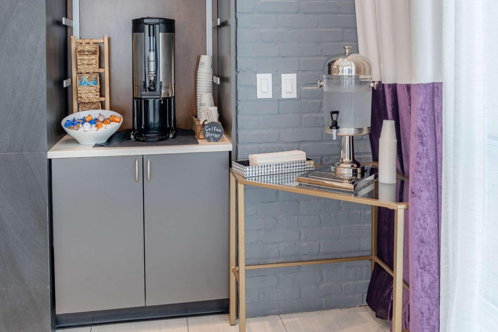 Hotel Tryp By Wyndham