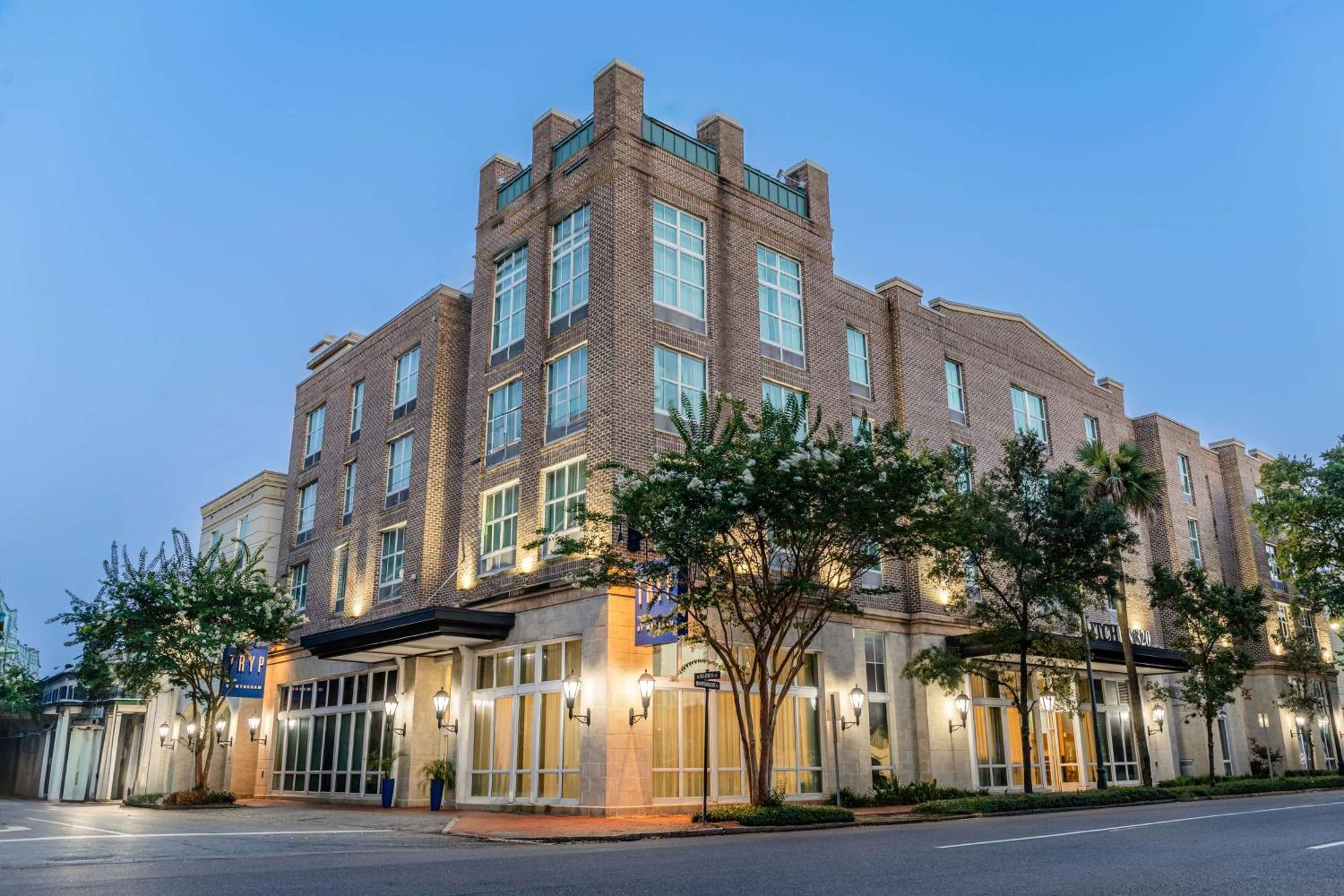 Tryp By Wyndham Hotel 4*