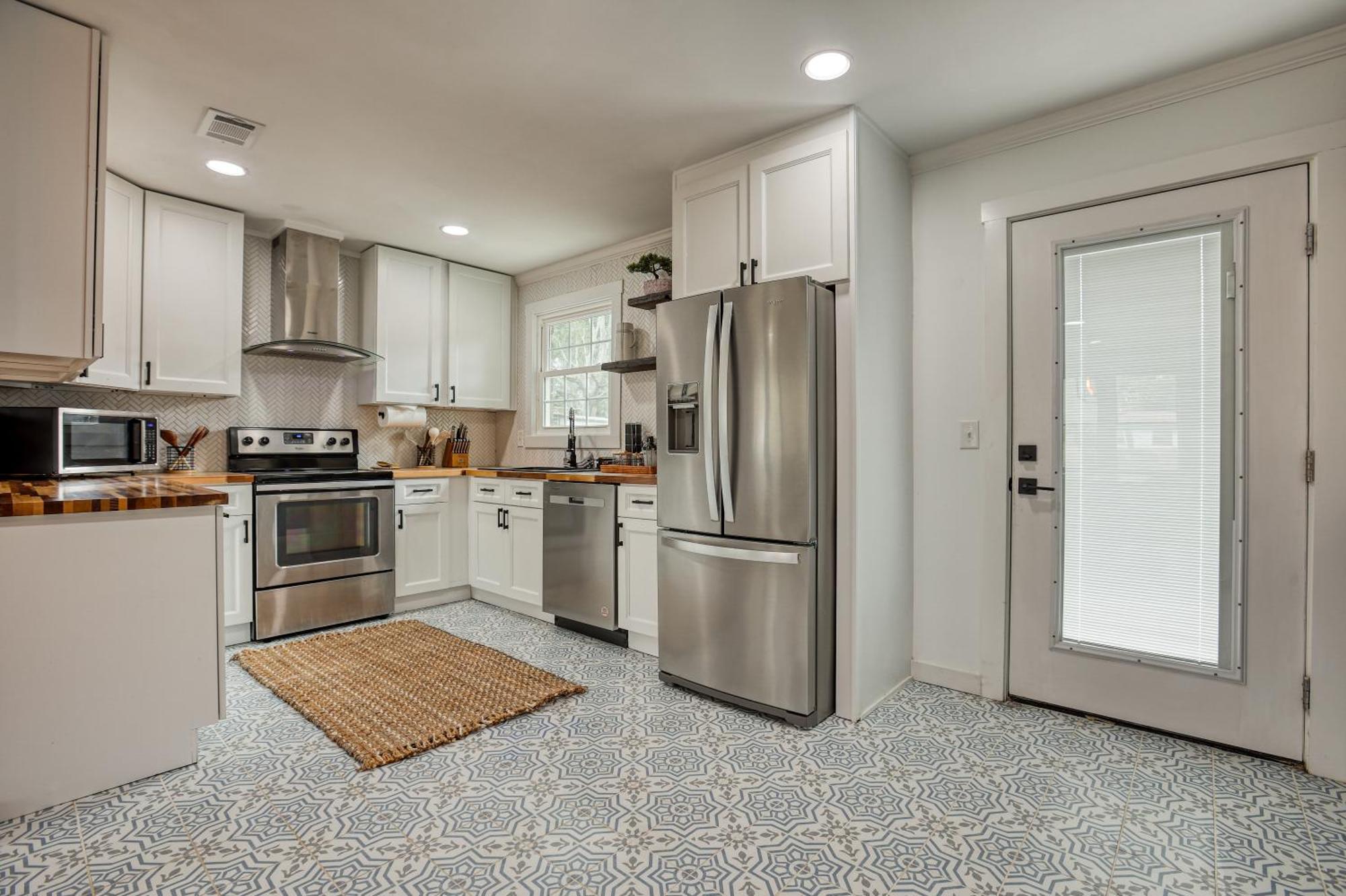 The Mariners Rest, Near Downtown, Coastal Charm Holiday home *