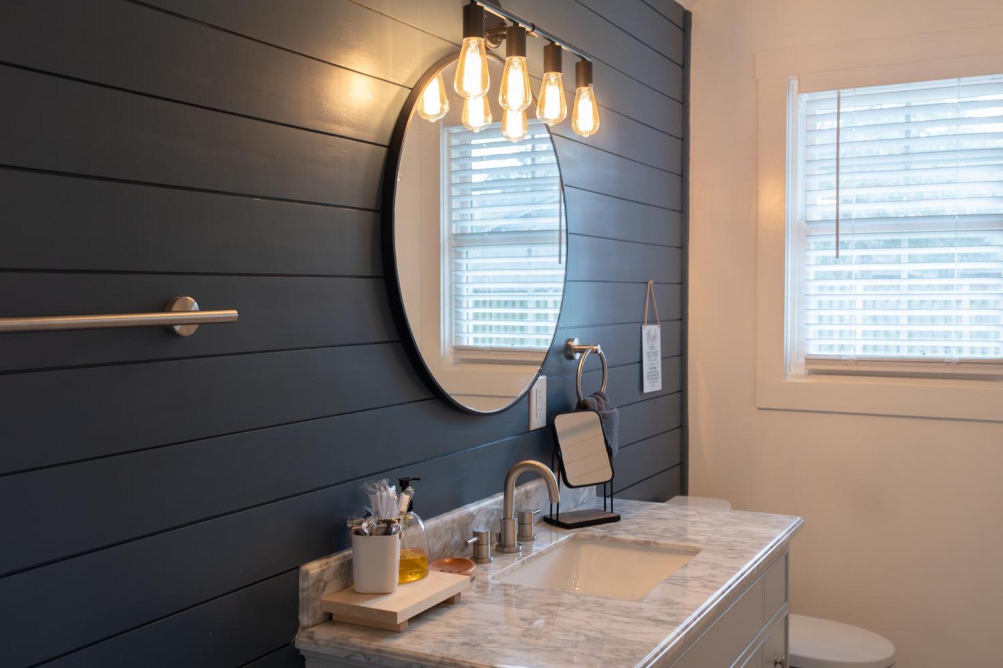 The Mariners Rest, Near Downtown, Coastal Charm Savannah