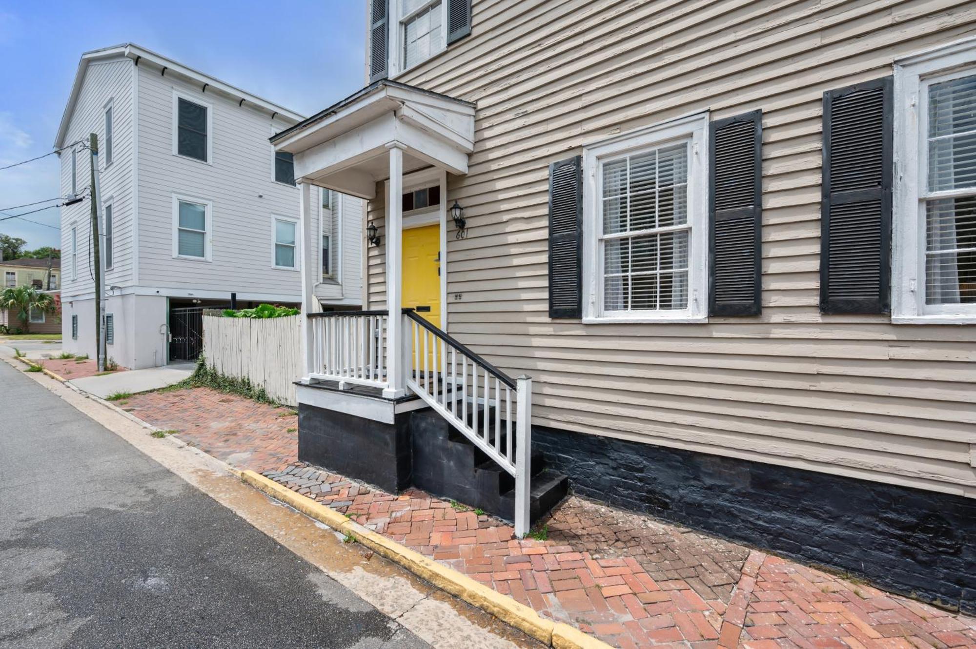 Apartment Gallery Artoff St Parking, Near Forsyth Park Savannah