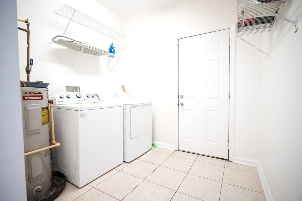 2br Boho Chic Duplex, - Near Tybee Island! Apartment *