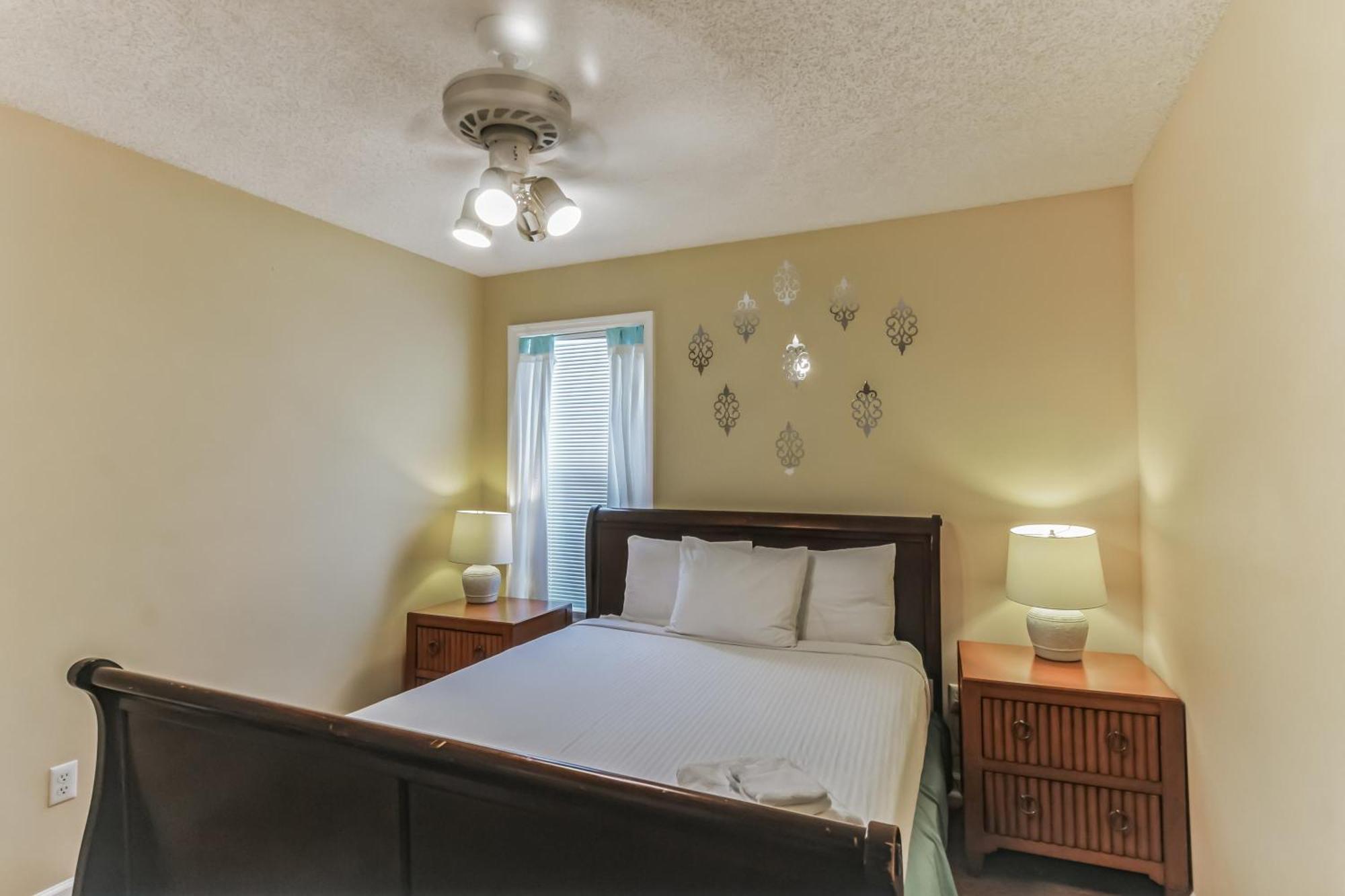Mins To Savannah-peachy Pied-a-terre Holiday home Savannah