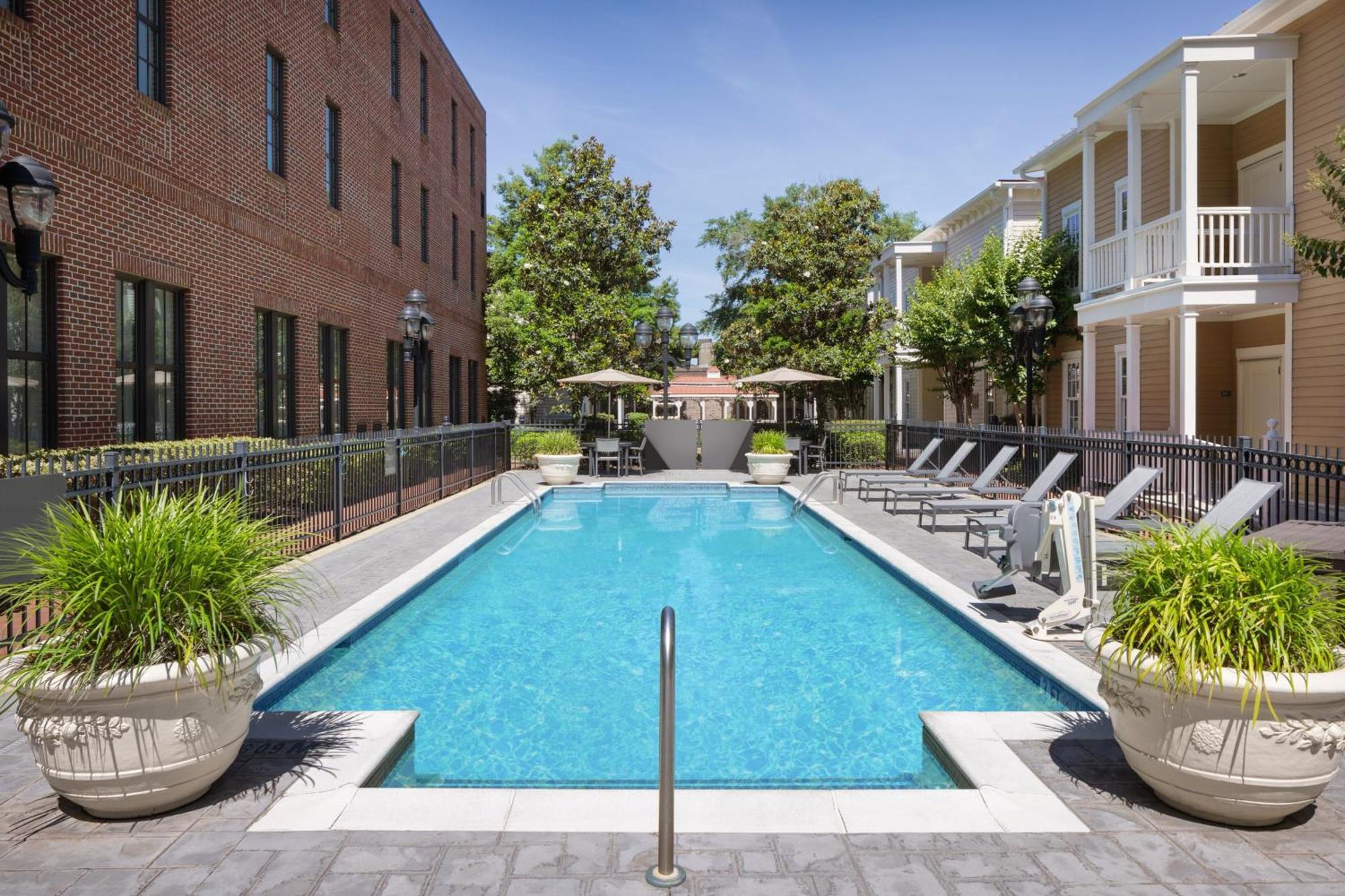 Hotel Downtown Historic District Savannah