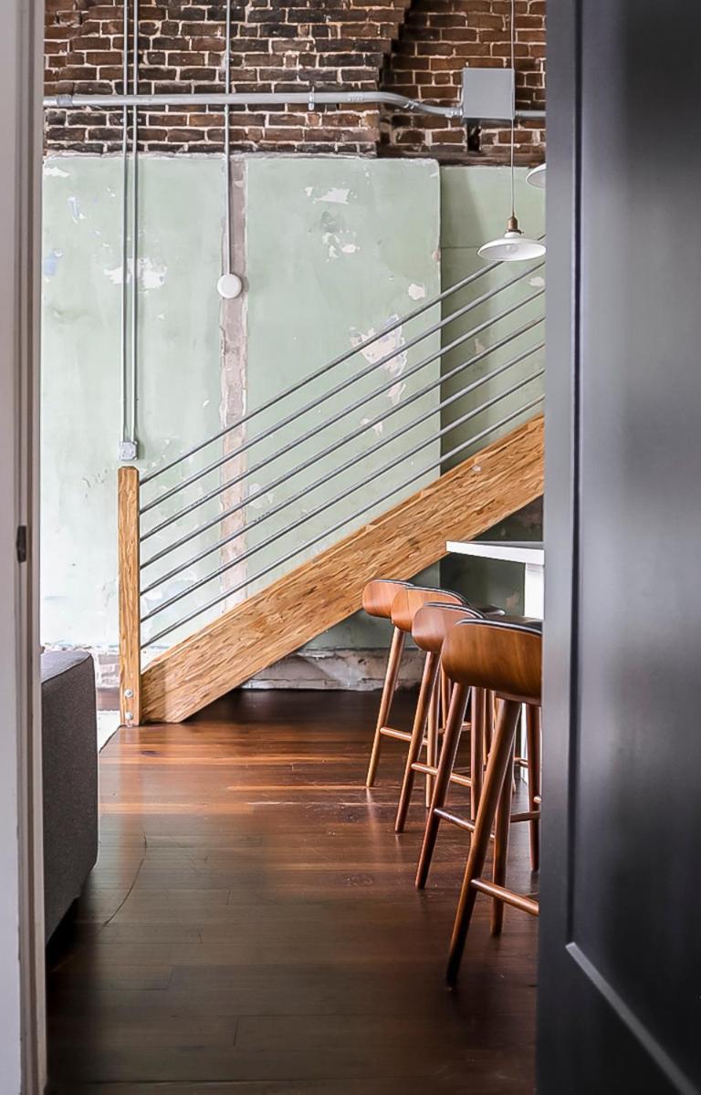 The Grant By Black Swan Apartment