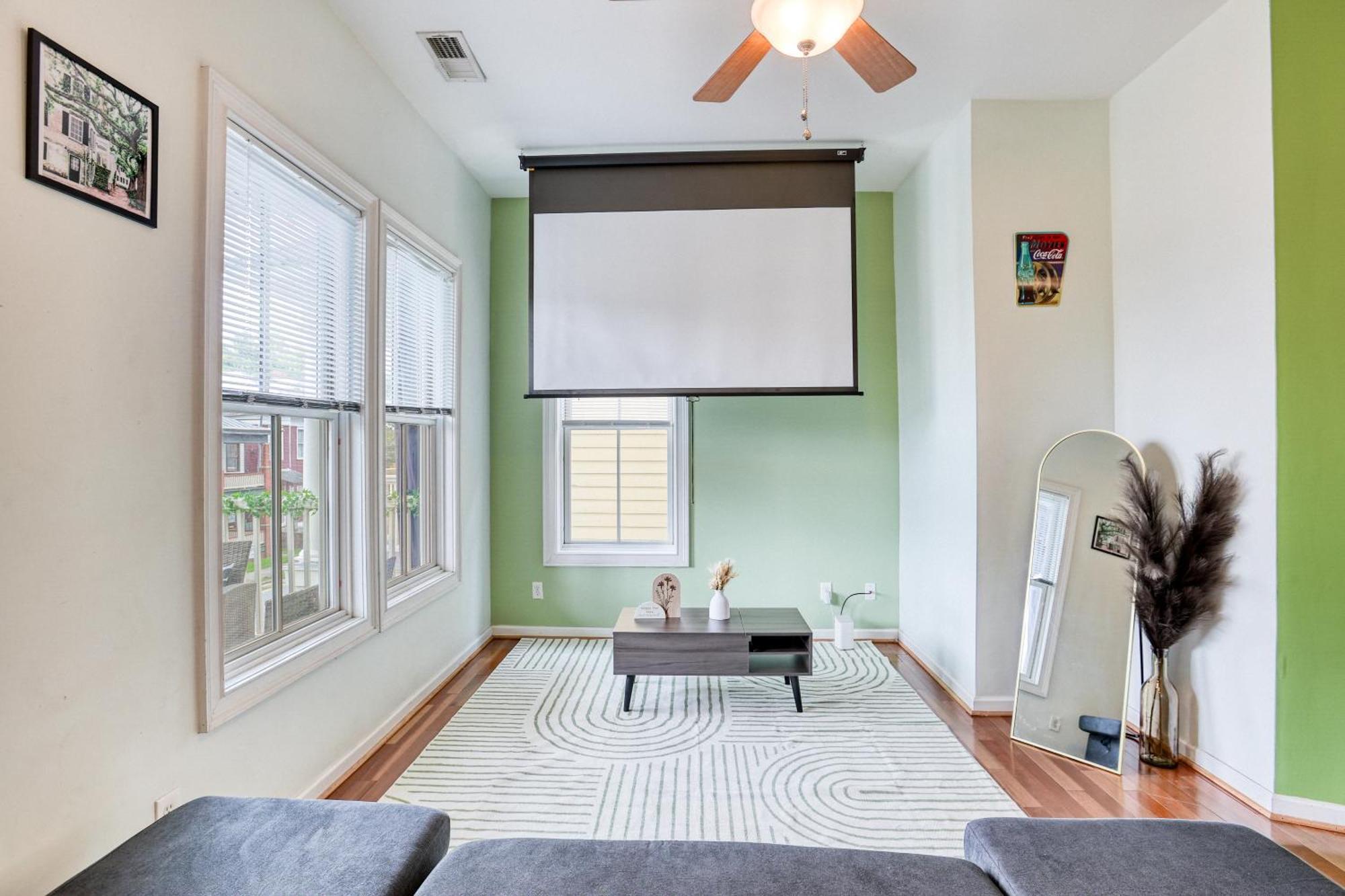 5min To Dt - King Beds - Parking - Telescope - Private Balcony