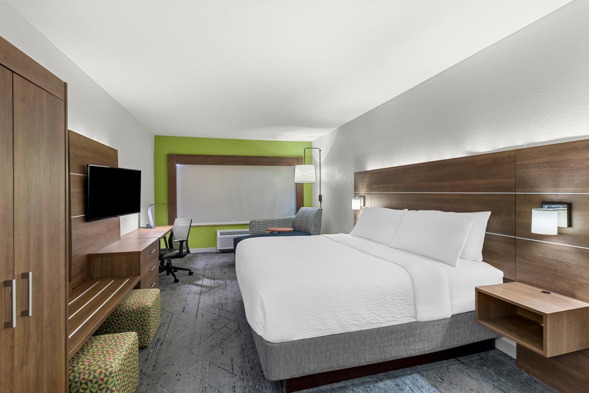 Hotel Express & Midtown By Ihg