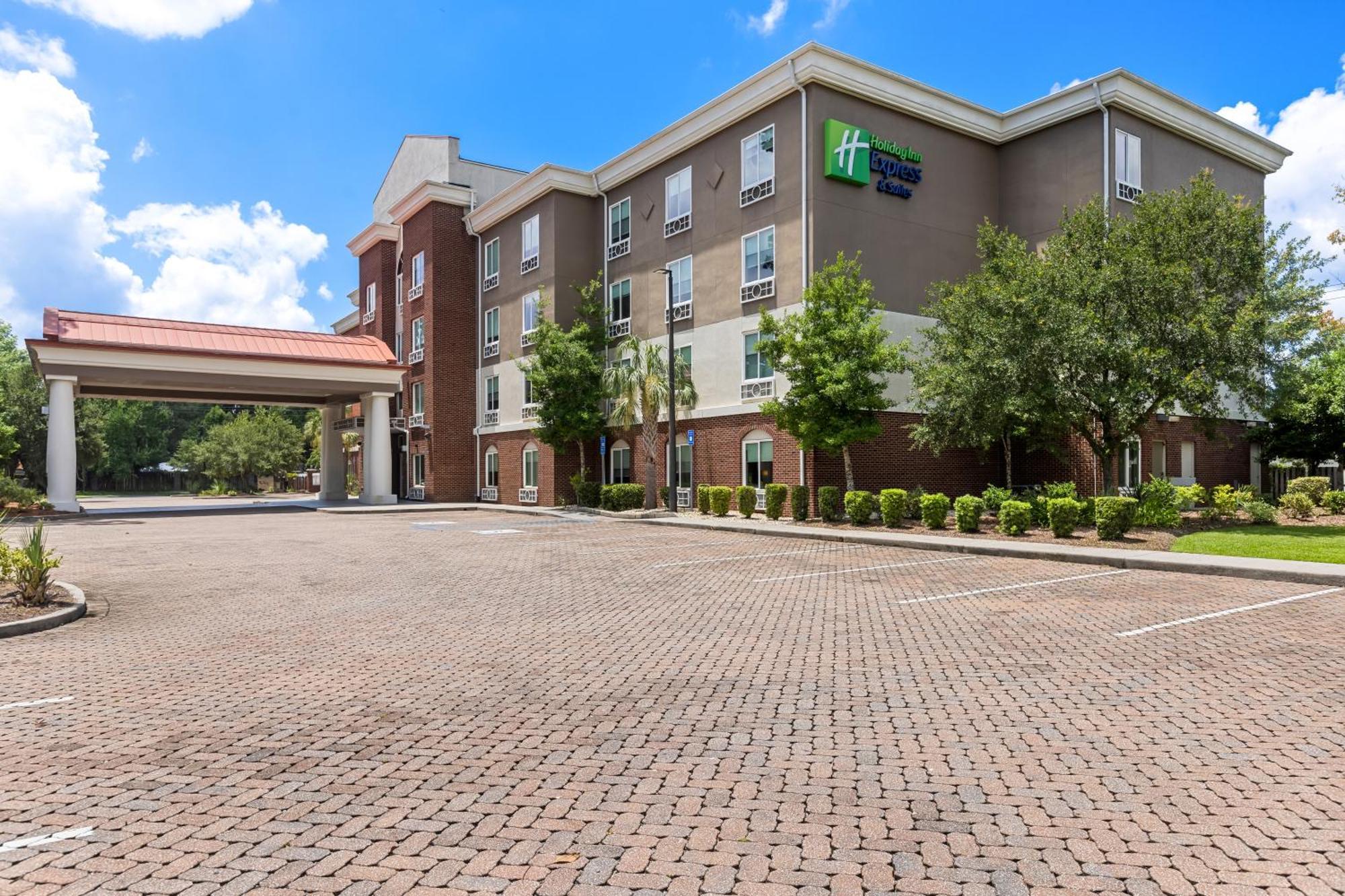 Express & Midtown By Ihg Hotel 3*