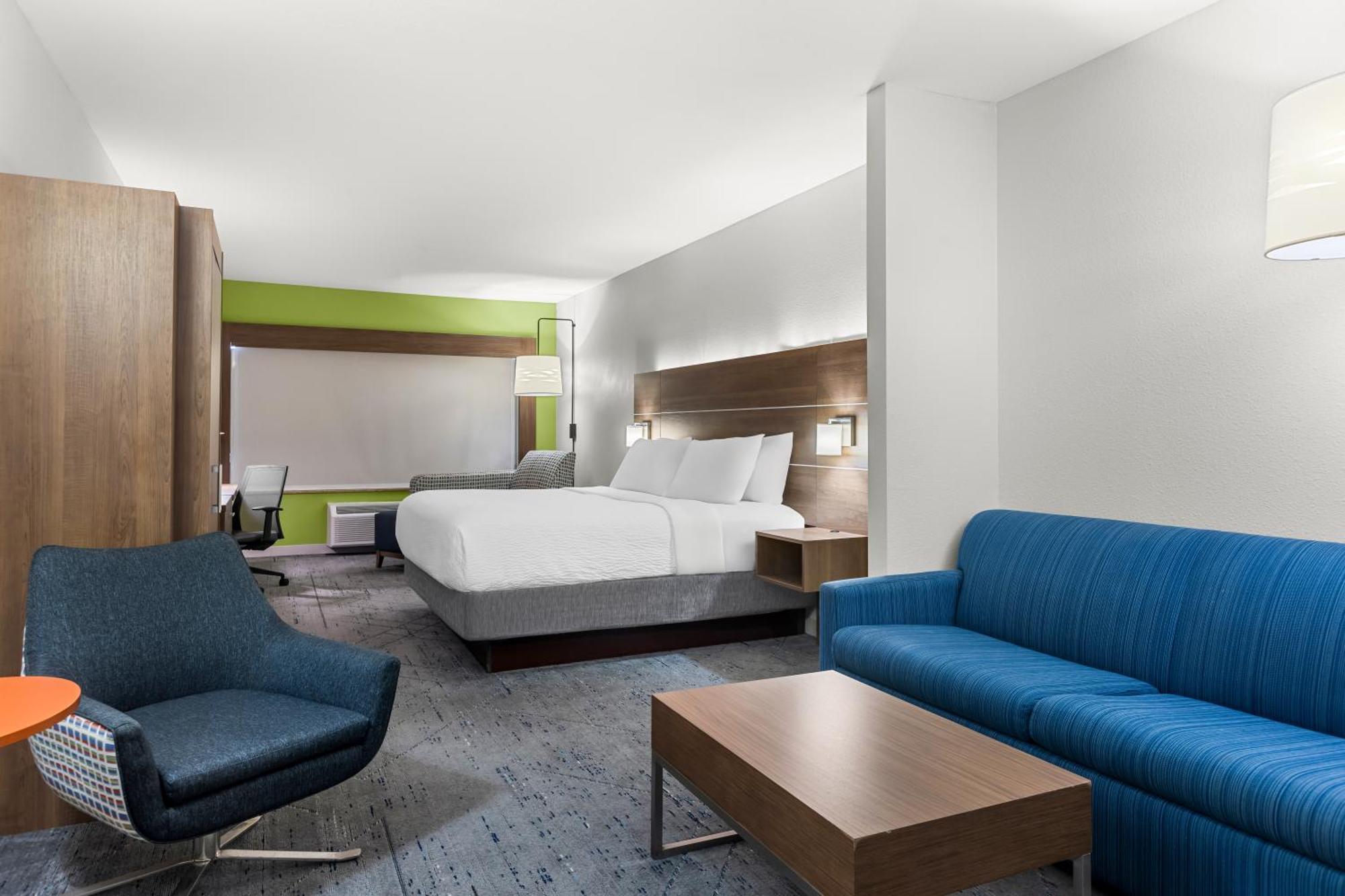 Hotel Express & Midtown By Ihg 3*