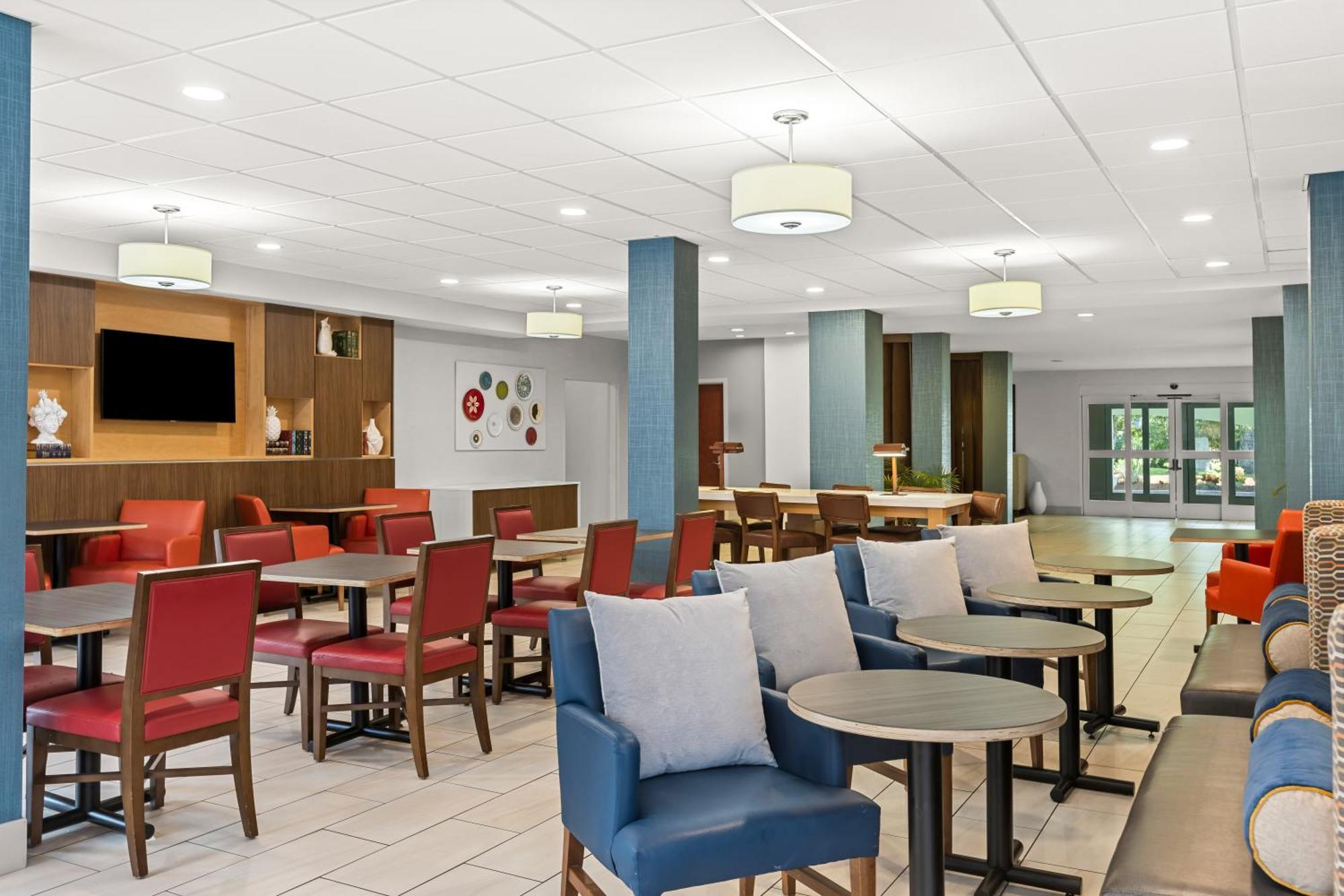Express & Midtown By Ihg Savannah