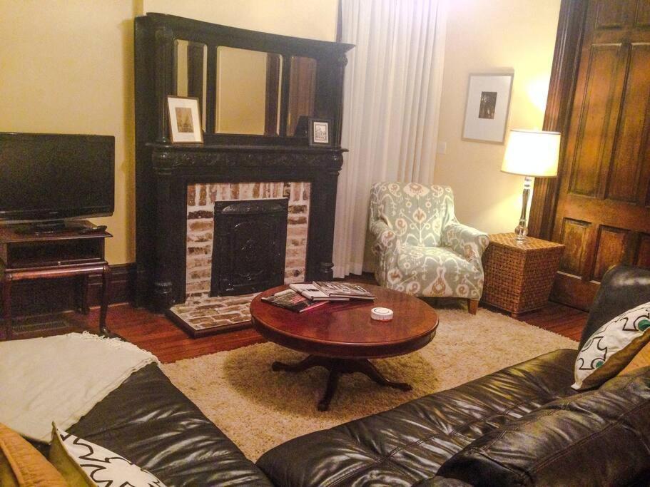 Big Blue House - Both Units - Near Forsyth Park * Savannah