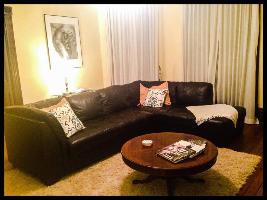 Big Blue House - Both Units - Near Forsyth Park Holiday home *
