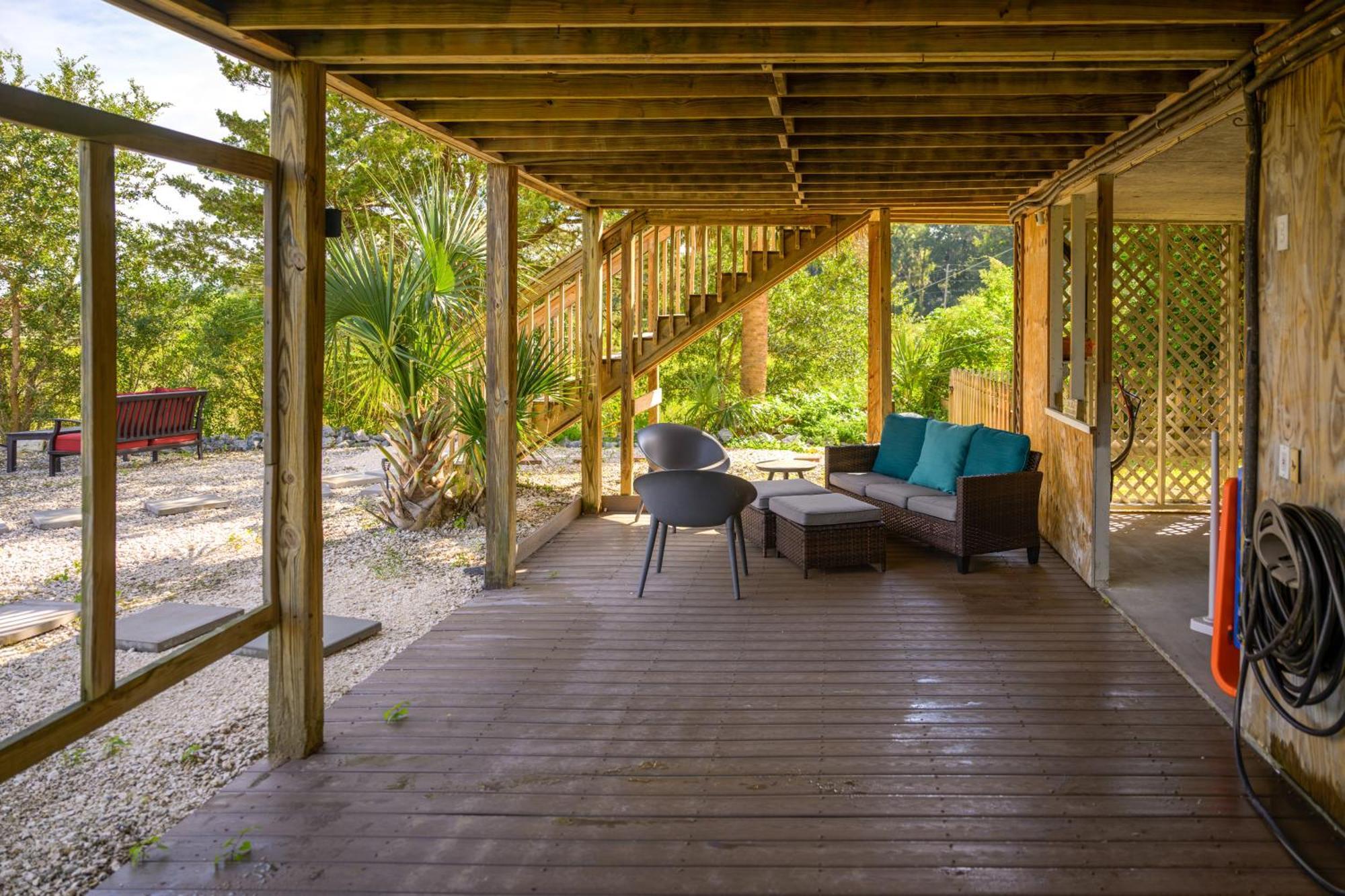 Riverfront Retreat With Private Dock! Savannah