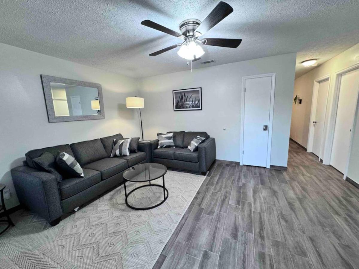 I-95 And Tanger Outlets. Pet Yes Apartment Savannah