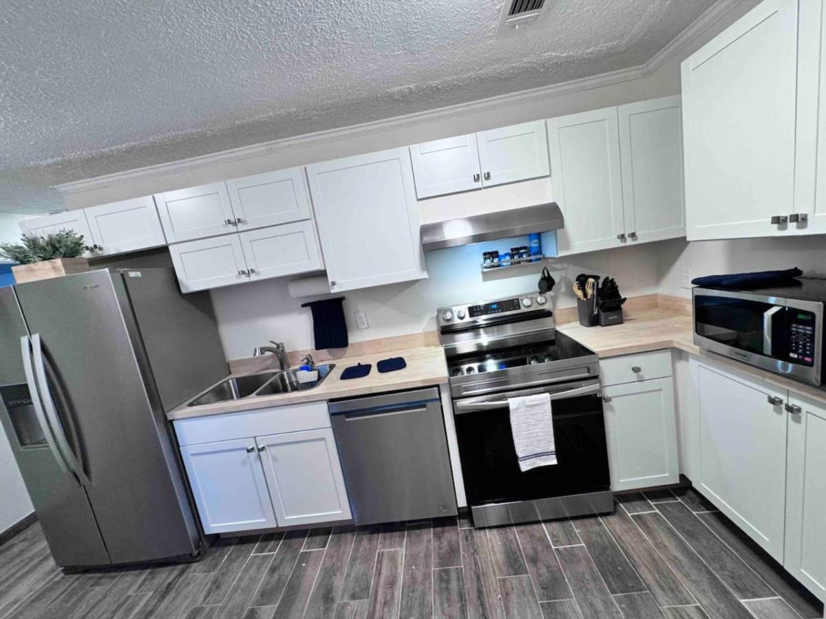 Apartment I-95 And Tanger Outlets. Pet Yes *