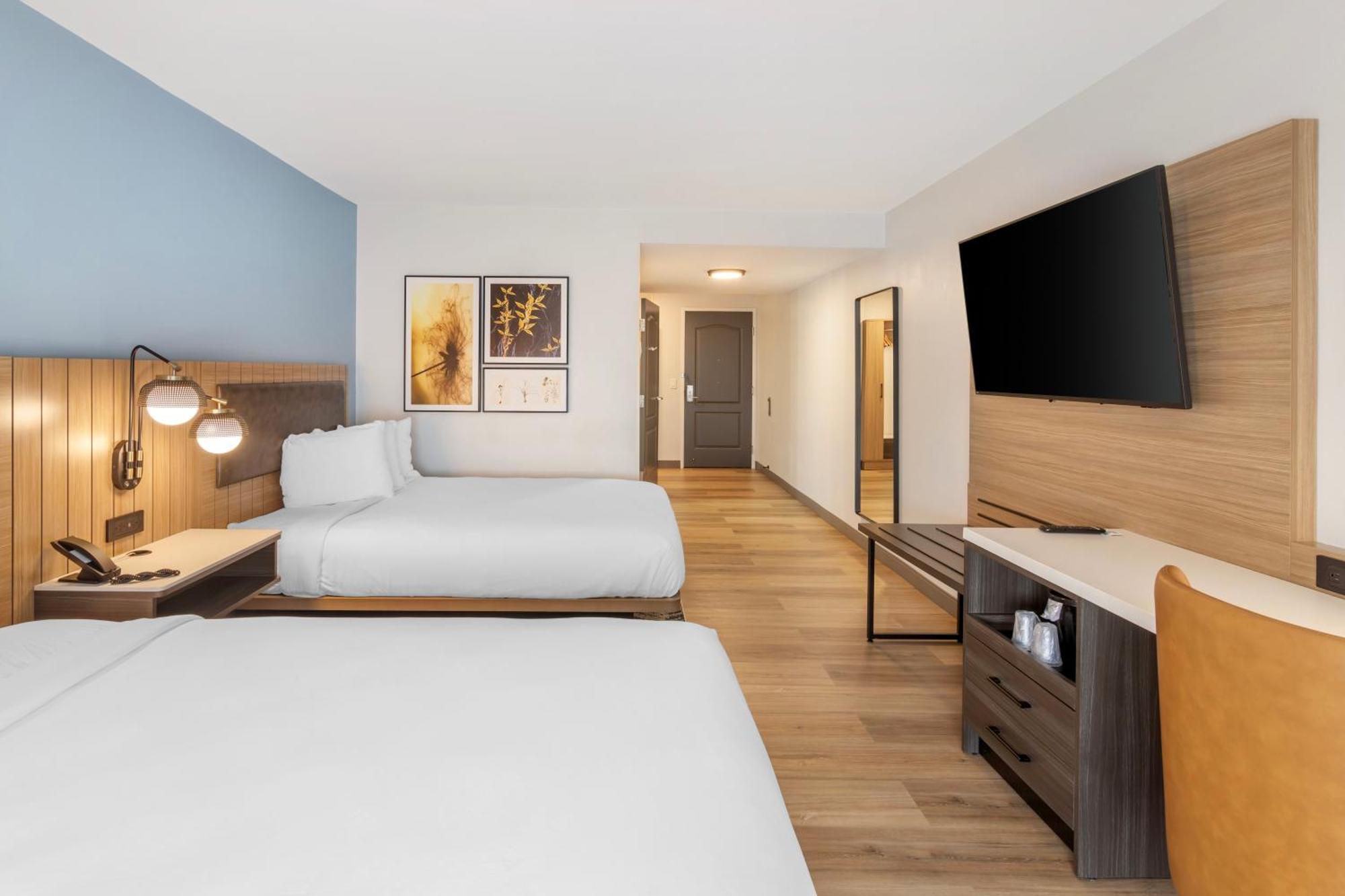 Hotel Country & By Radisson, Airport, Ga 3*