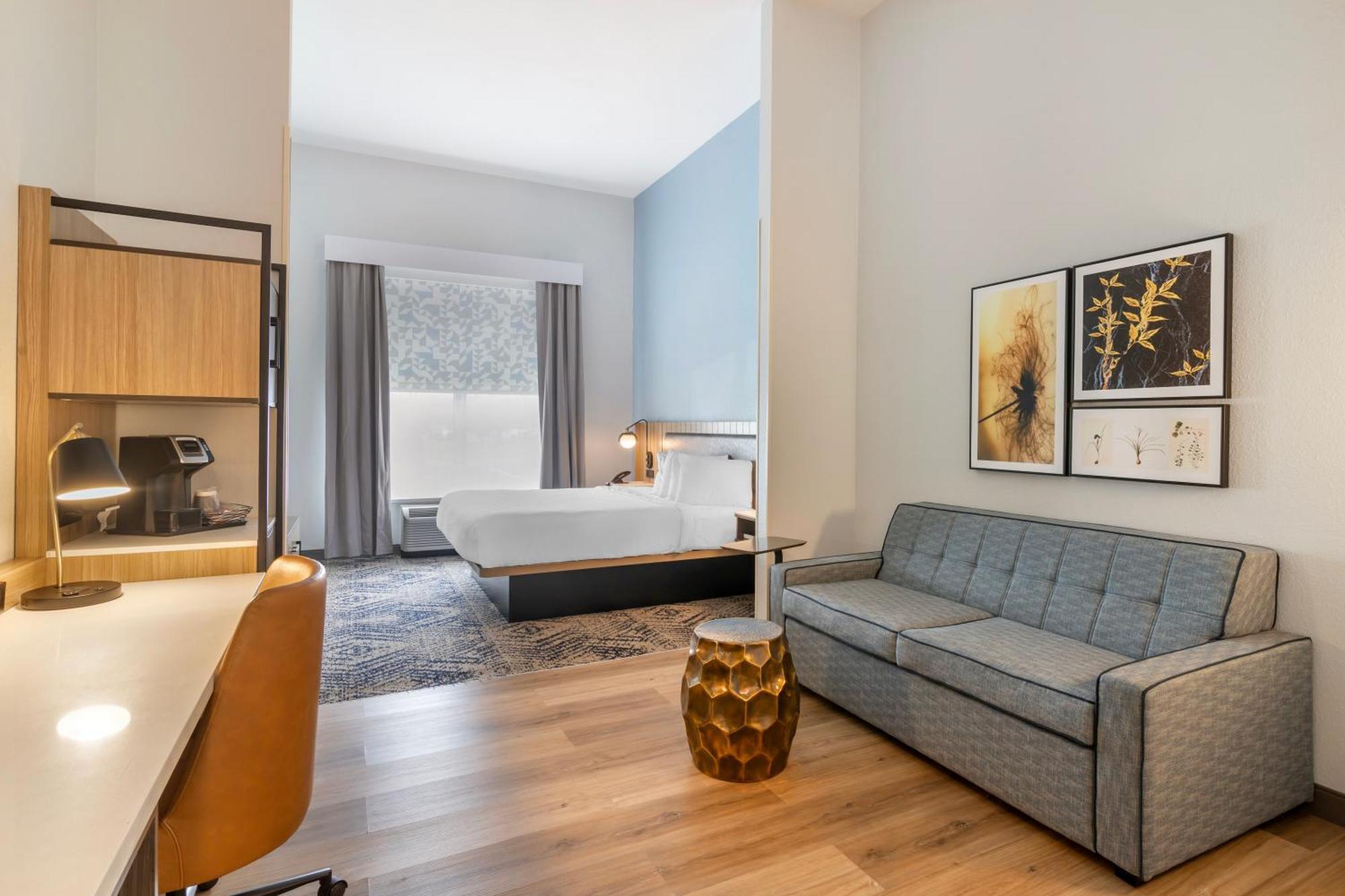 Hotel Country & By Radisson, Airport, Ga