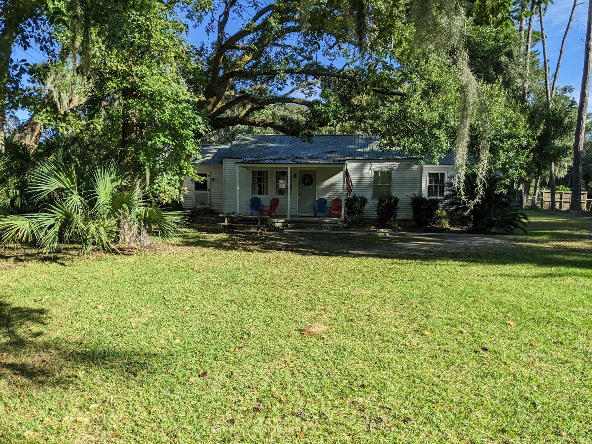 Humbly Happy On Hope Isle-island Feel-large Yard-private Holiday home *