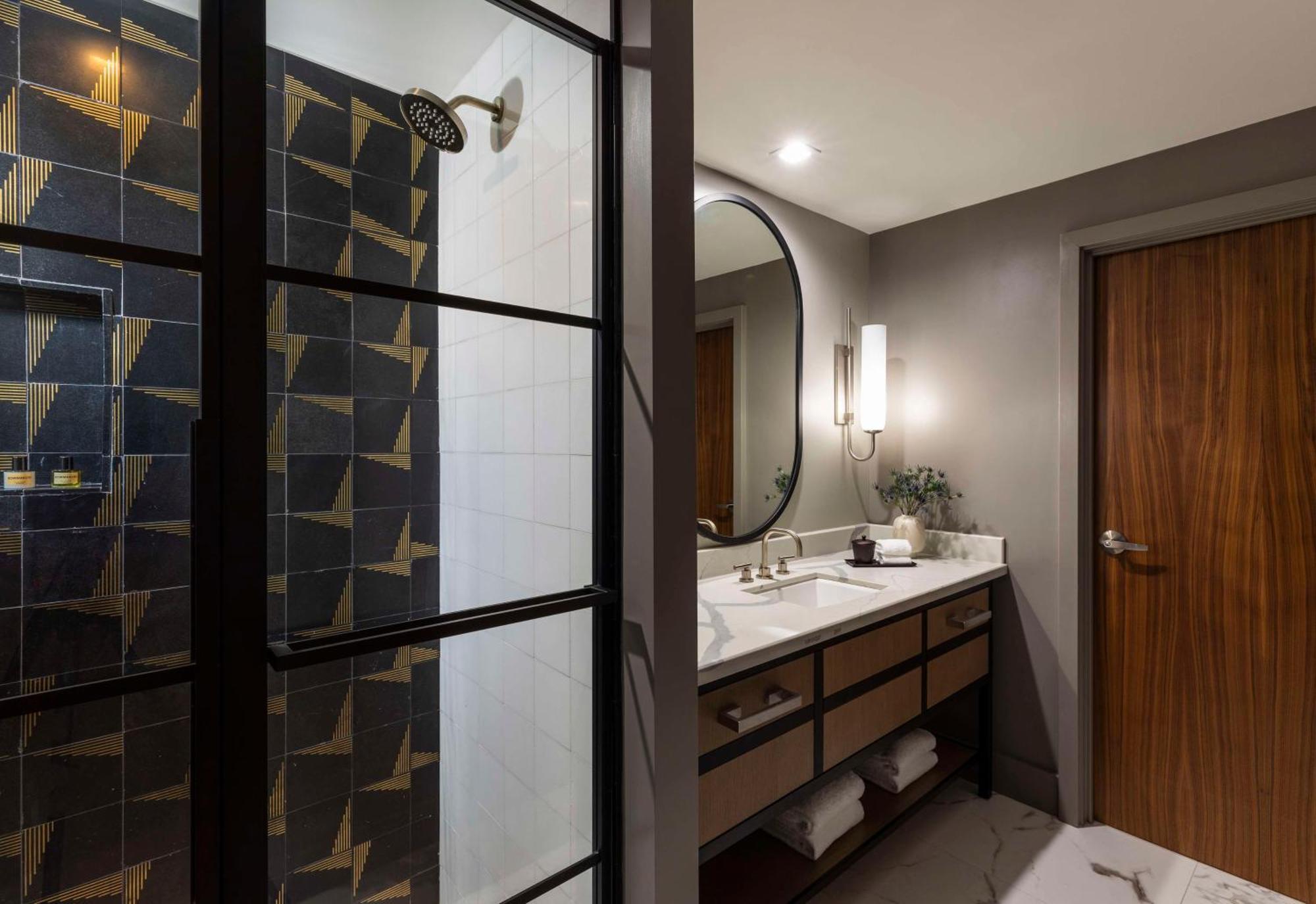 Thompson Savannah, By Hyatt Hotel 4*