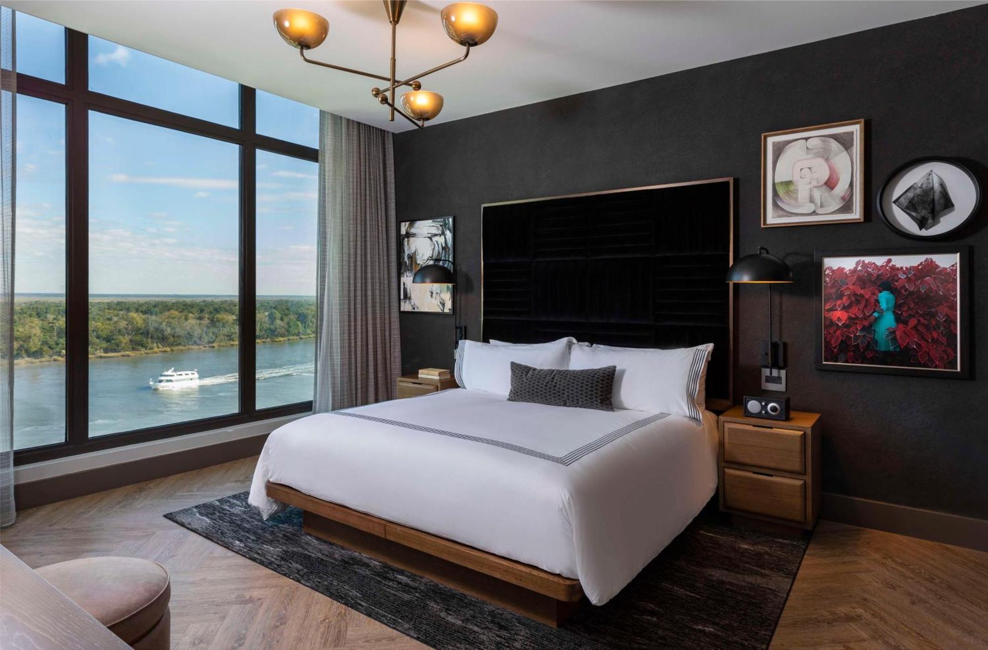 Hotel Thompson Savannah, By Hyatt Savannah