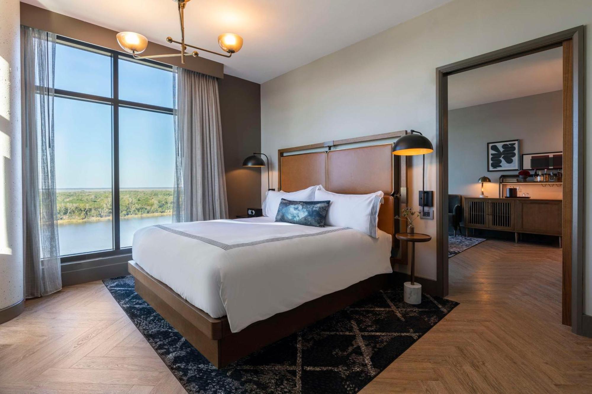 Thompson Savannah, By Hyatt Hotel Savannah