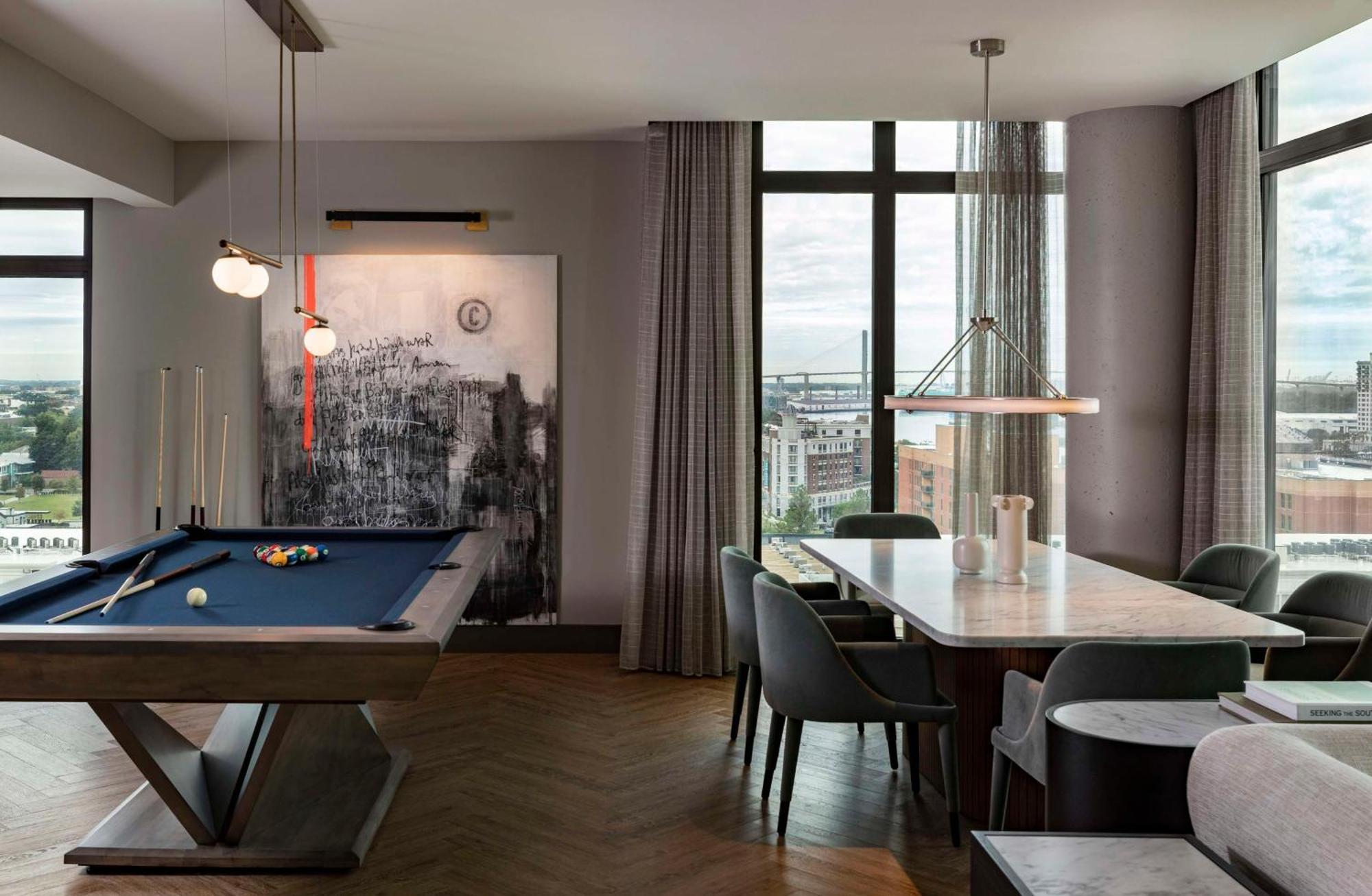 Thompson Savannah, By Hyatt 4*