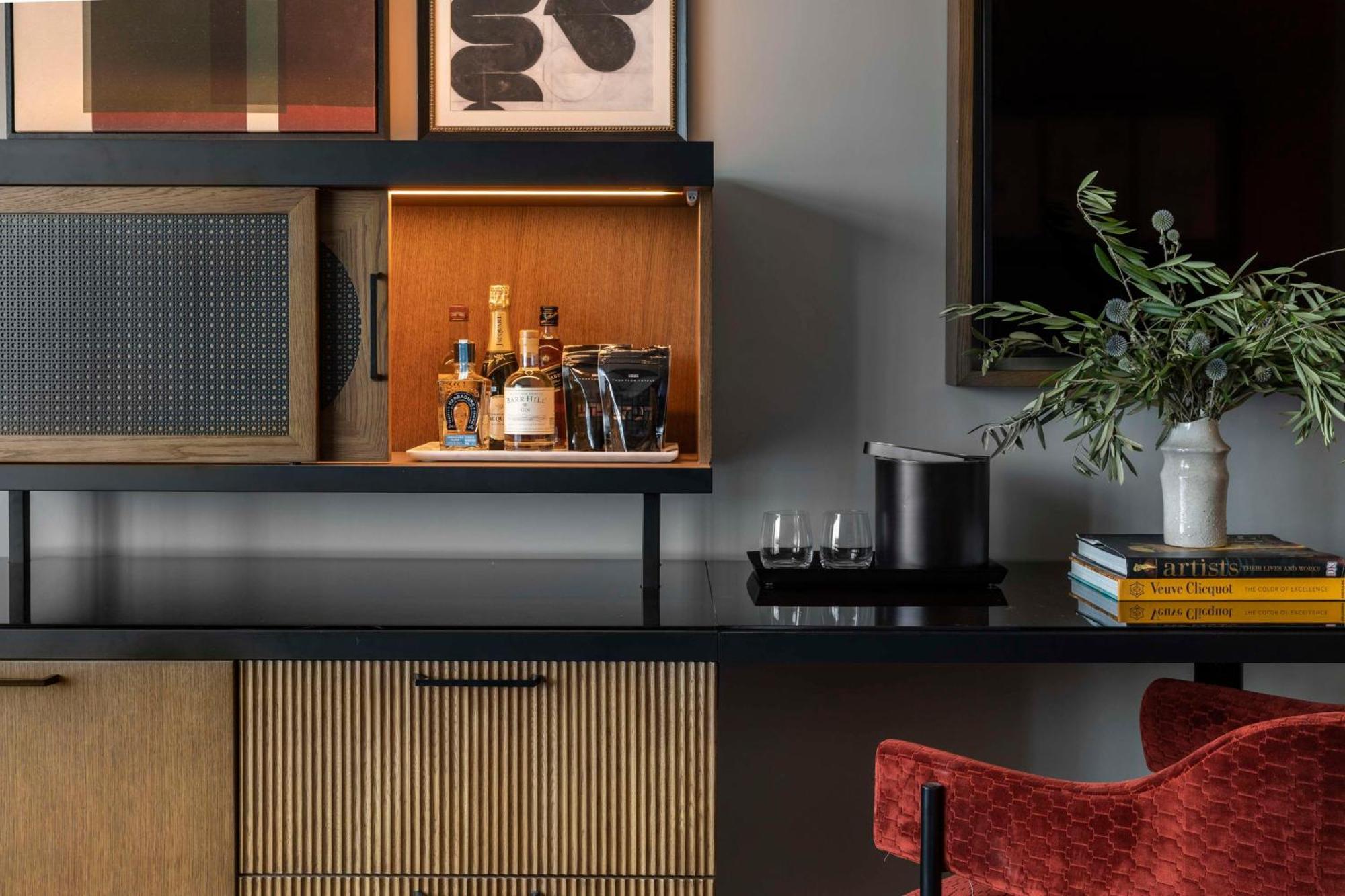 Thompson Savannah, By Hyatt 4* Savannah