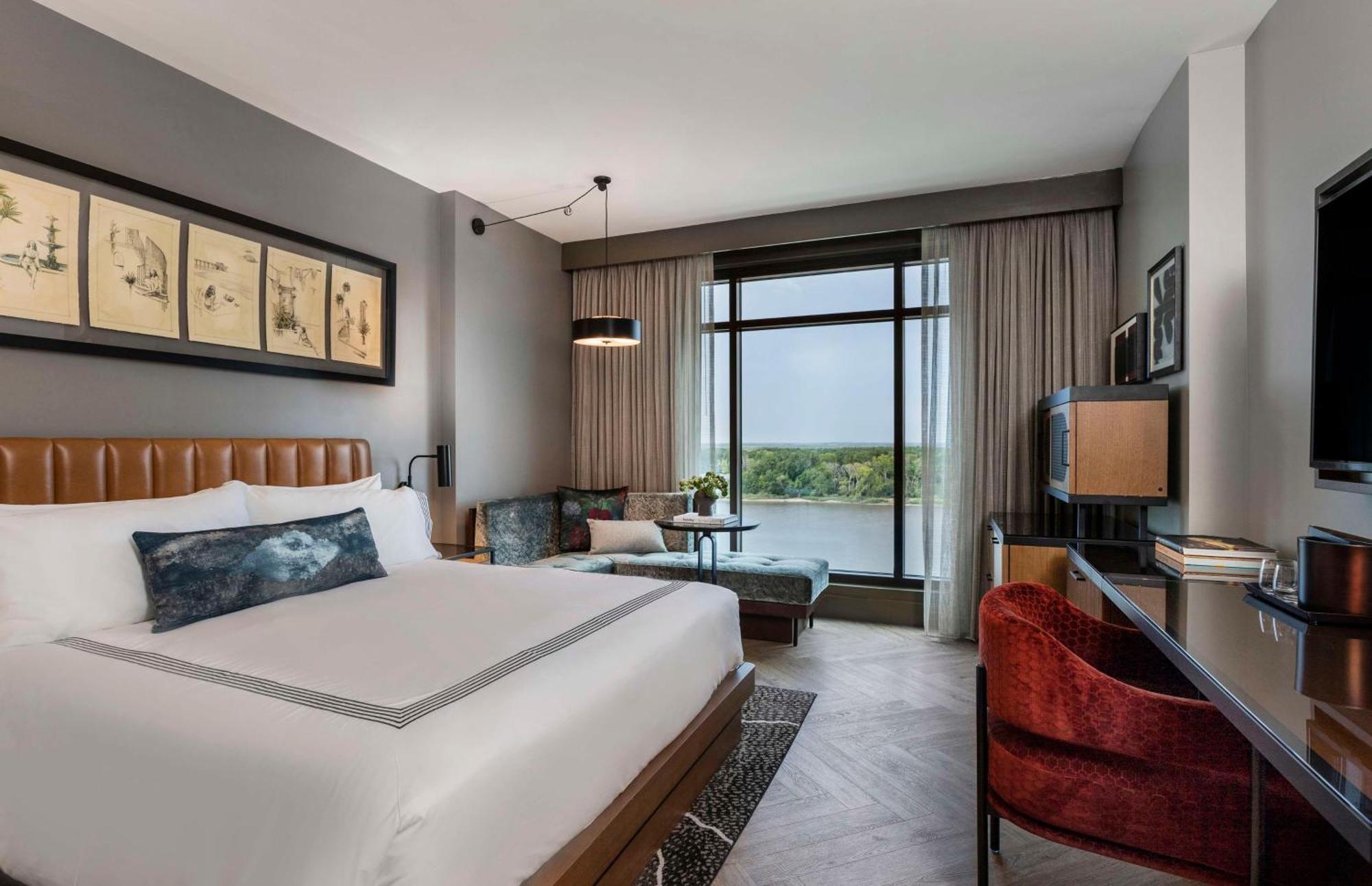 Thompson Savannah, By Hyatt Hotel 4*