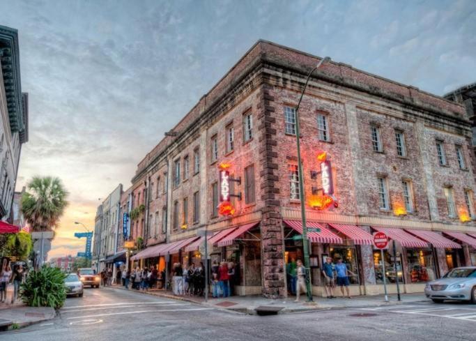 23 E York Street Unit 2 * Savannah