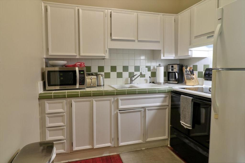 Apartment 121 W Jones Loft 4f Savannah