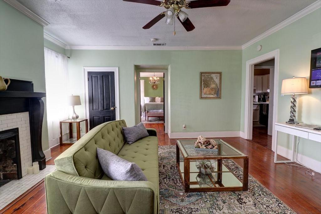 121 W Jones Loft 4f *