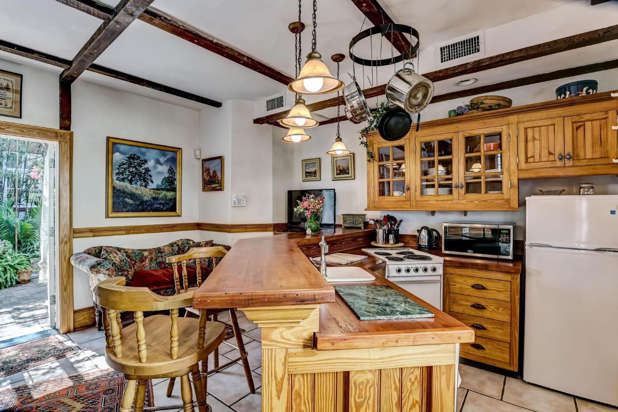Holiday home 554 E Taylor Street Ch *