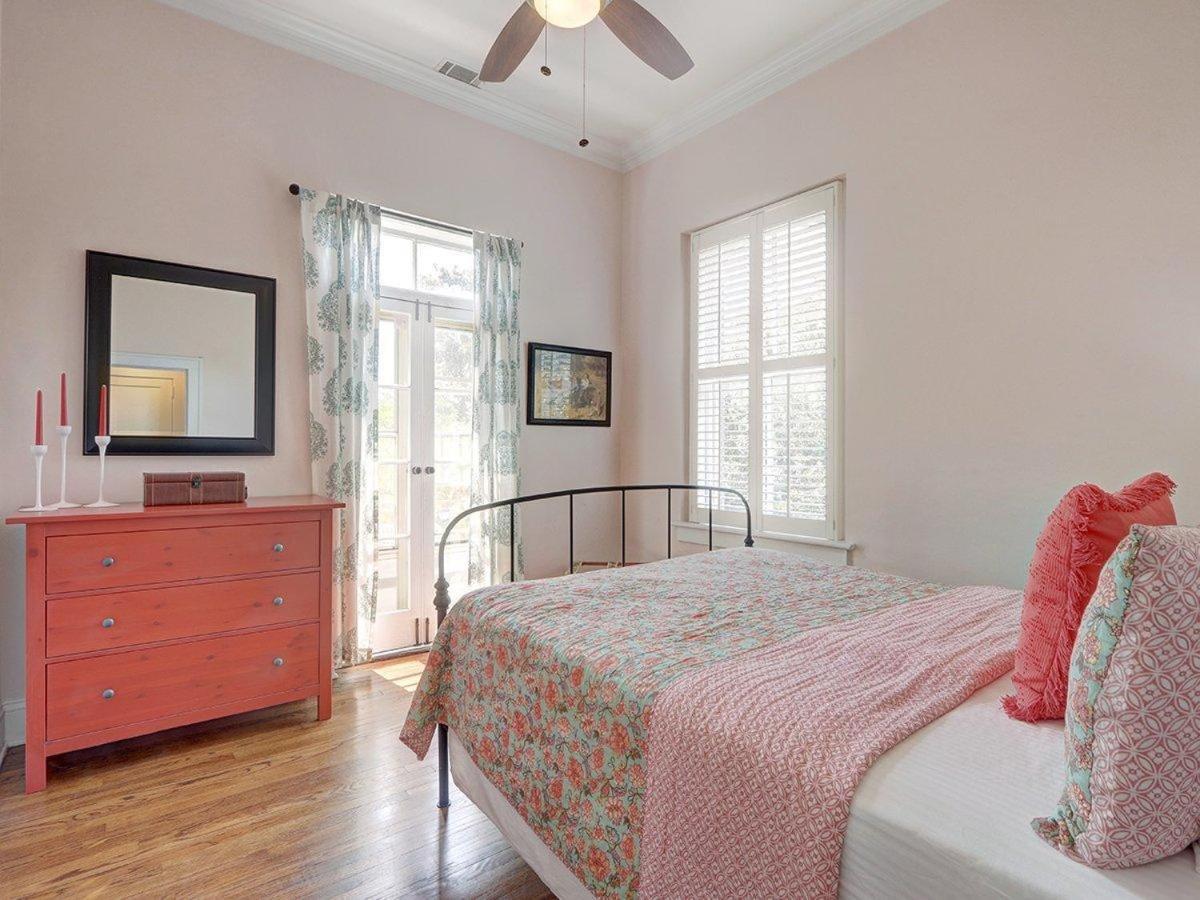 Charm On Liberty Apartment *