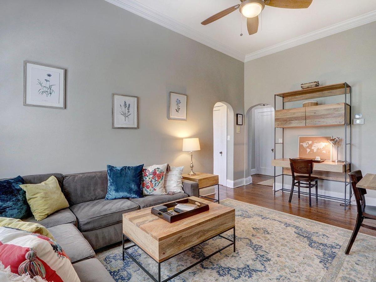 Charm On Liberty Savannah